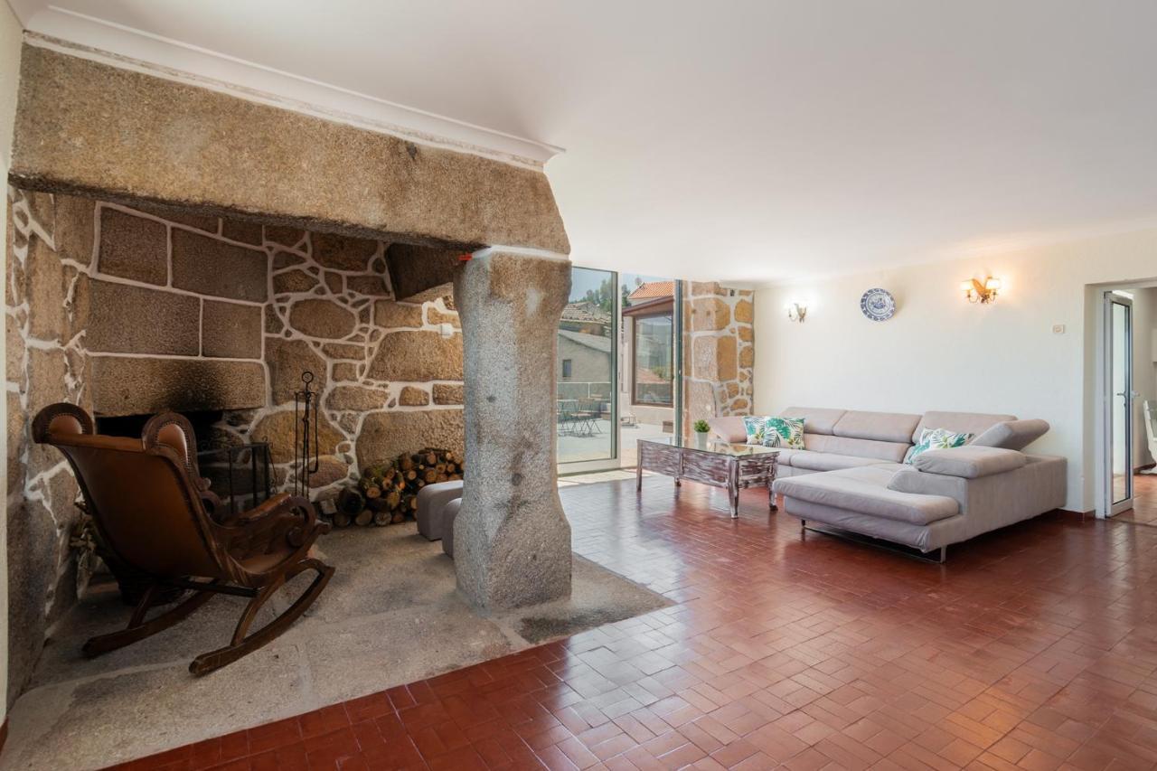 גובאיה Casa De Lagarinhos Jacuzzi Spa Jogos Gym - Serra Da Estrela - Seia - Gouveia מראה חיצוני תמונה